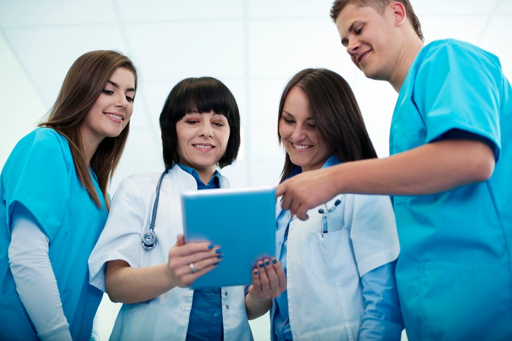 5 New Year's Resolutions for HCPs 2024